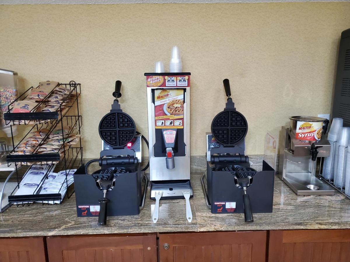 Hotel במיג'י מראה חיצוני תמונה