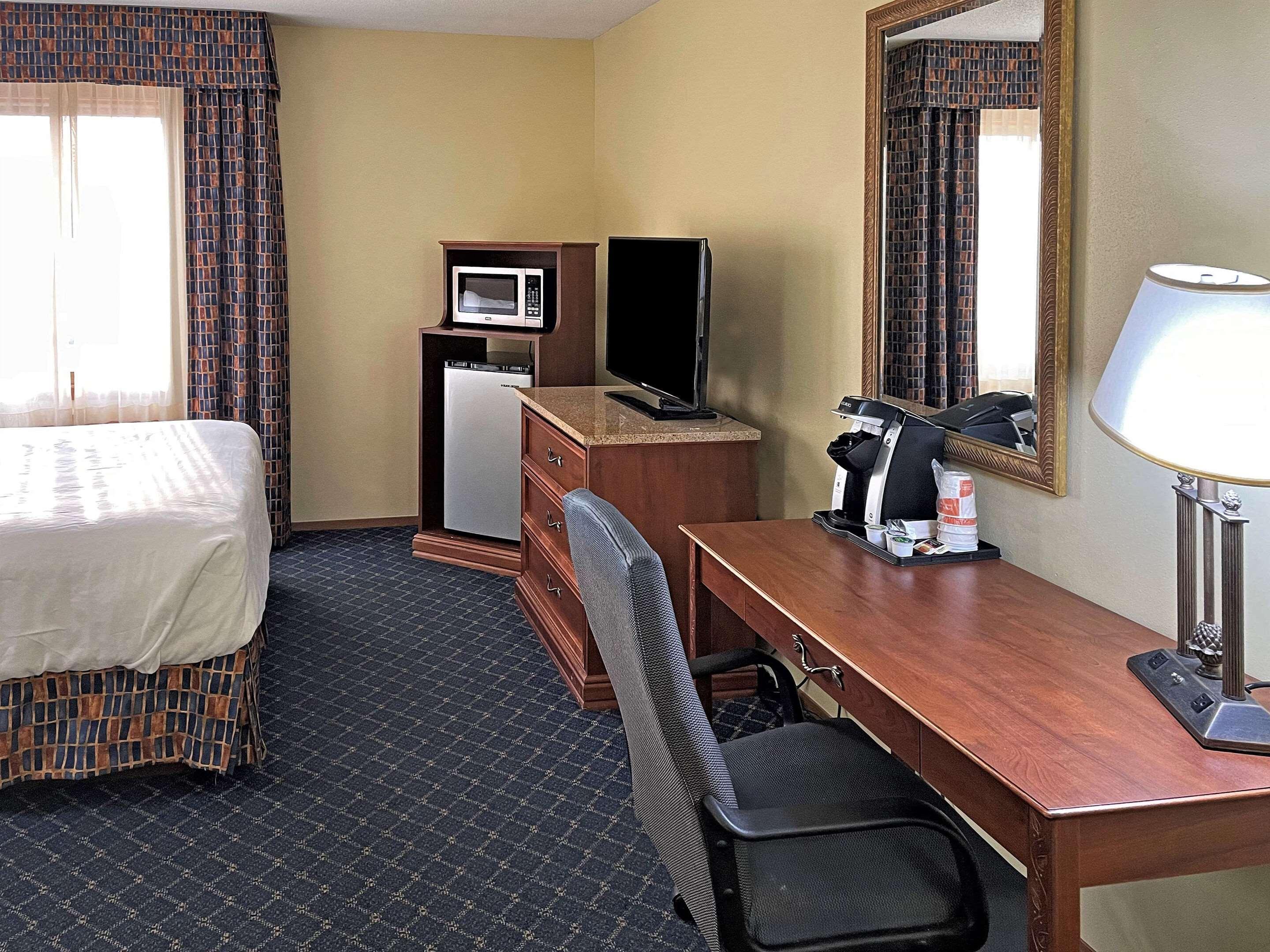 Hotel במיג'י מראה חיצוני תמונה